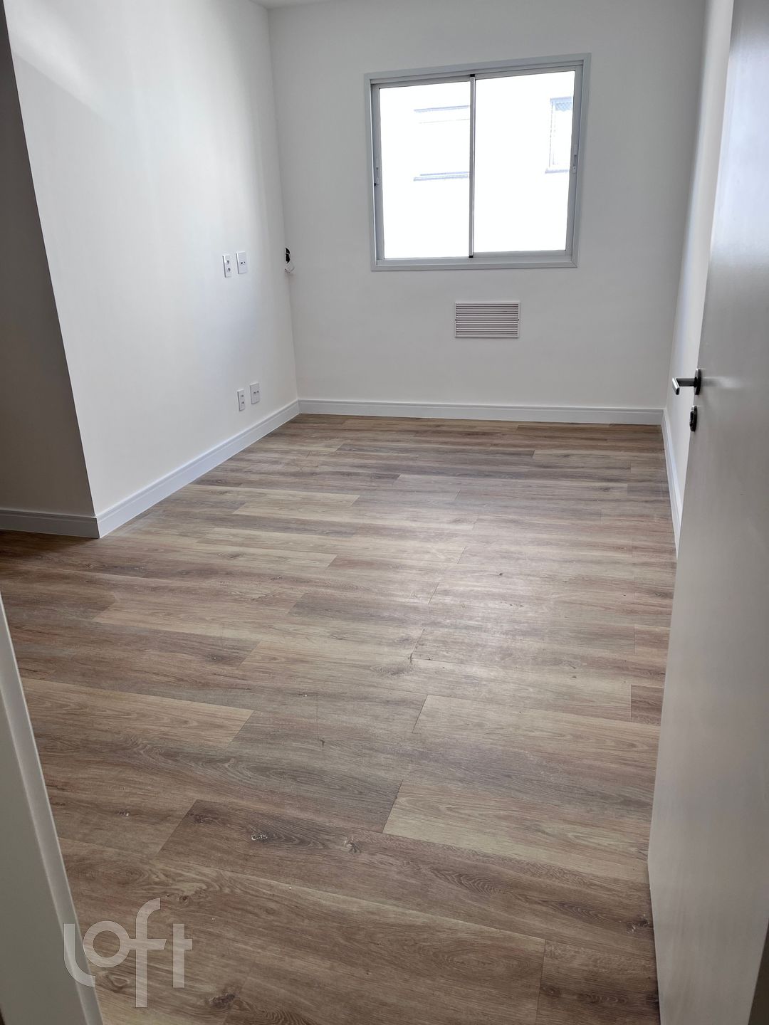 Apartamento à venda em Jardim Adelfiore com 37 m²,