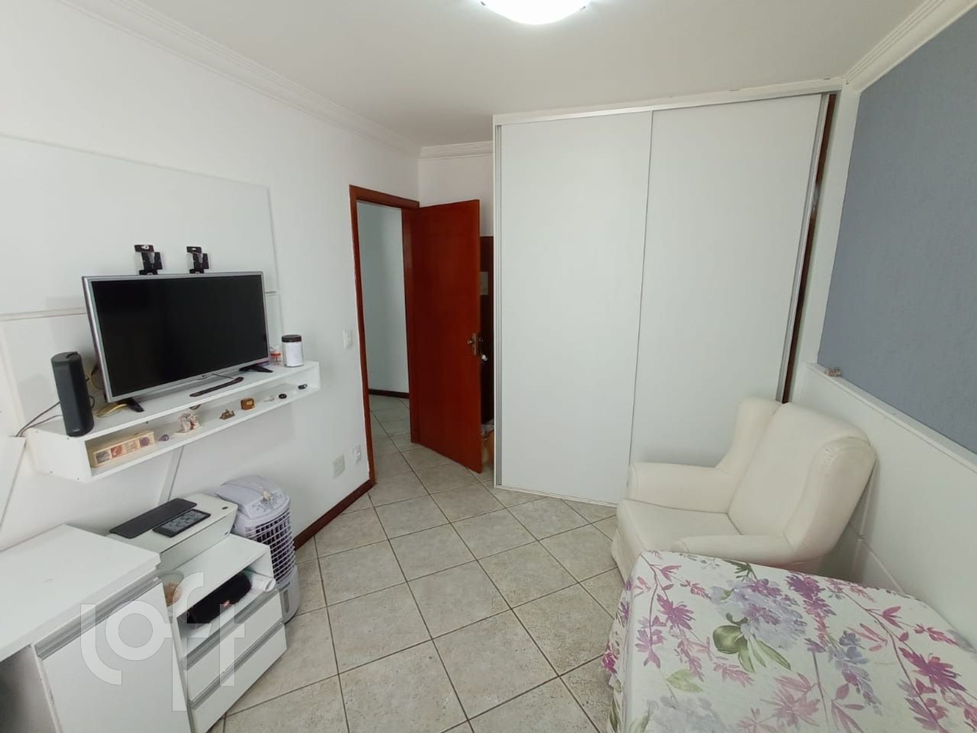 Casa à venda com 4 quartos, 205m² - Foto 12