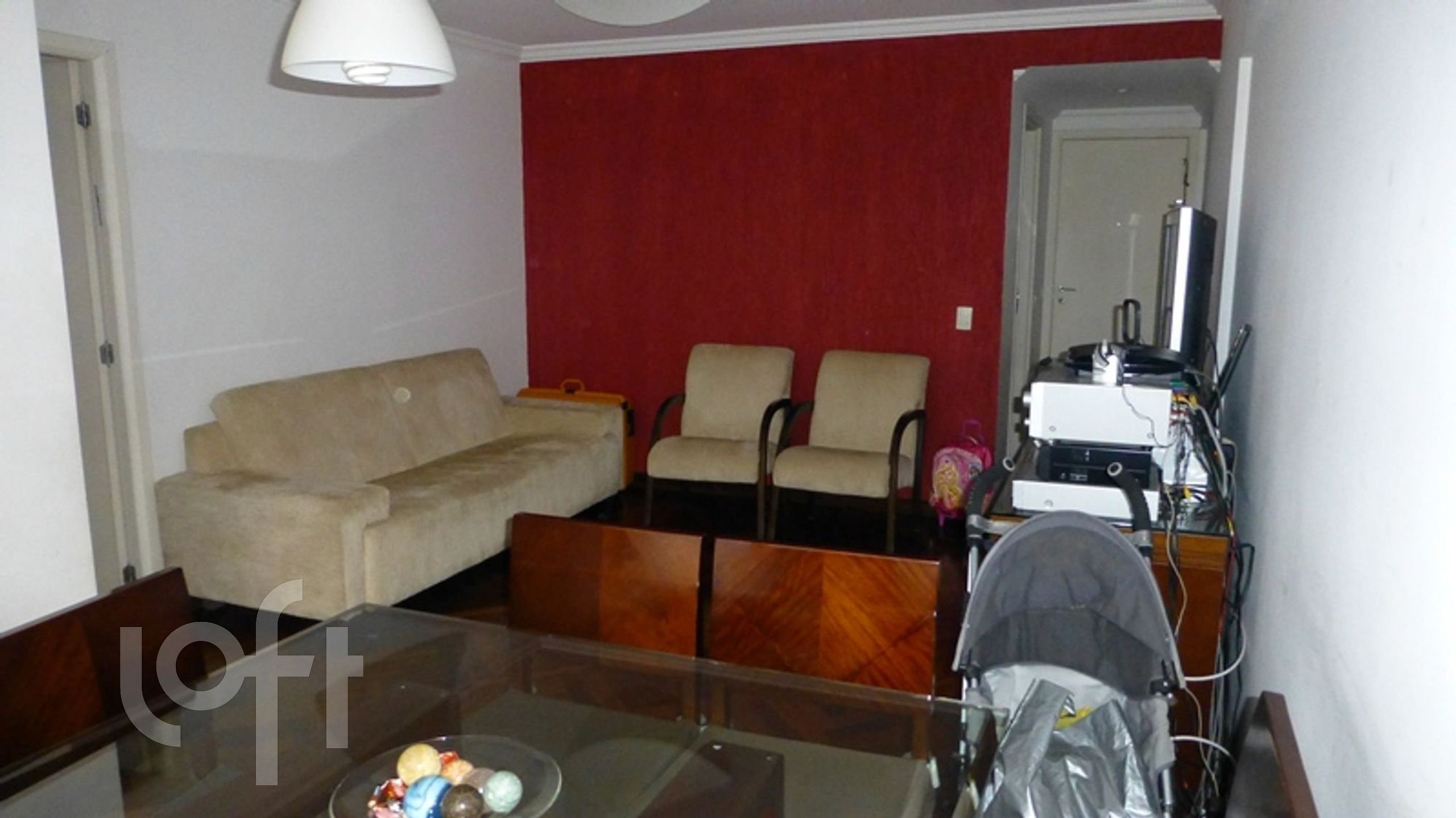 Apartamento à venda com 3 quartos, 93m² - Foto 1