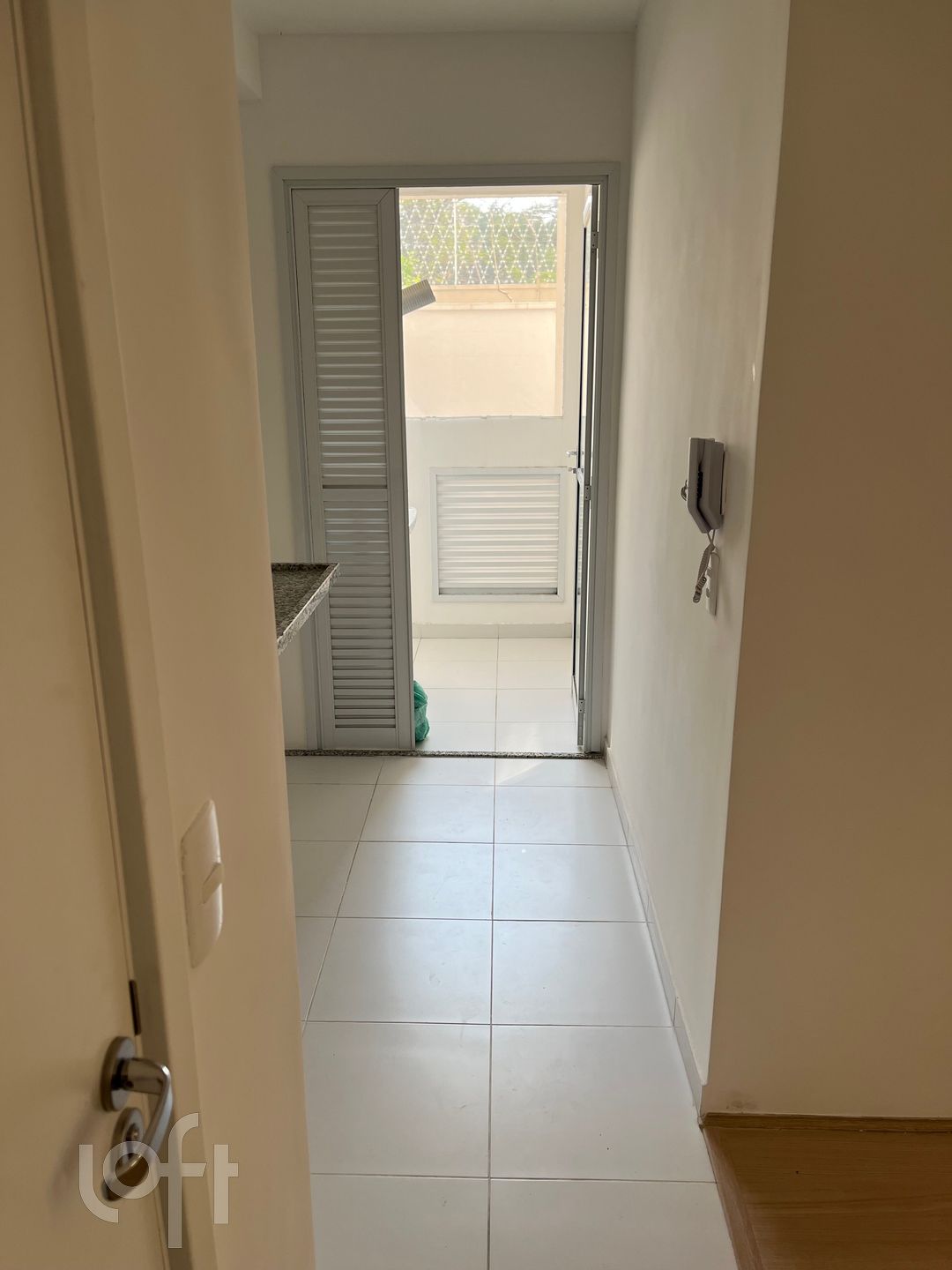 Apartamento à venda com 2 quartos, 103m² - Foto 4