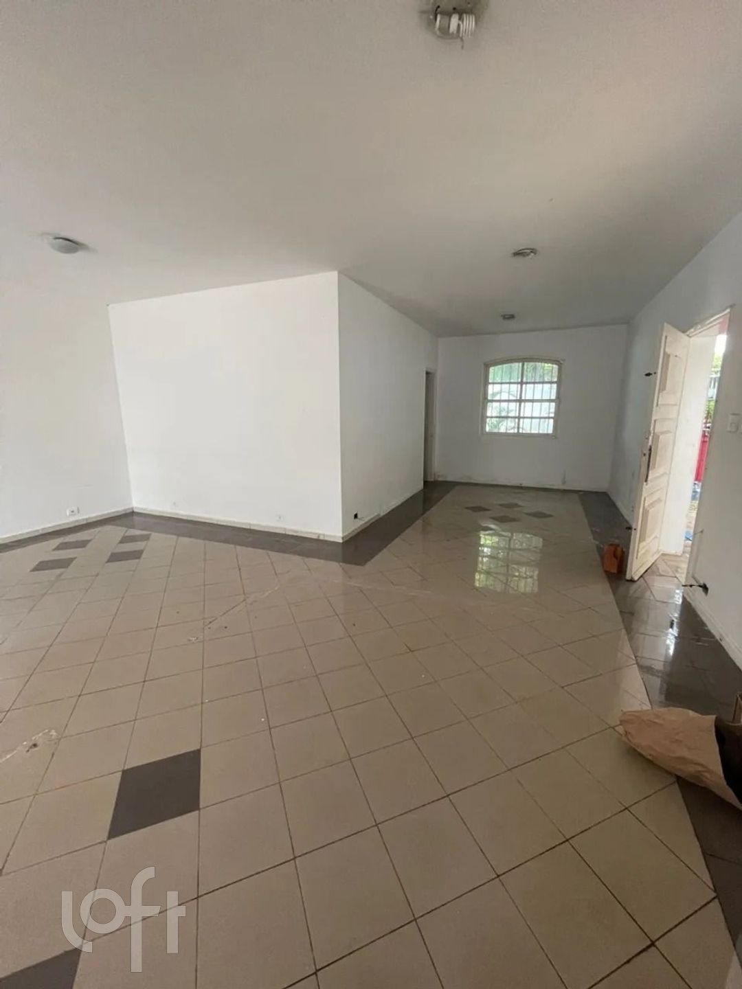 Casa à venda em Alto de Pinheiros com 400 m², 4 qu