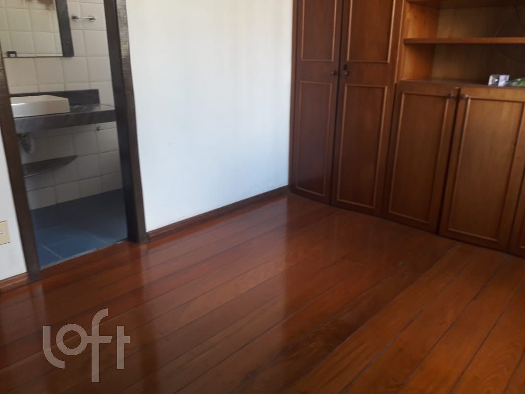 Apartamento à venda com 3 quartos, 150m² - Foto 9