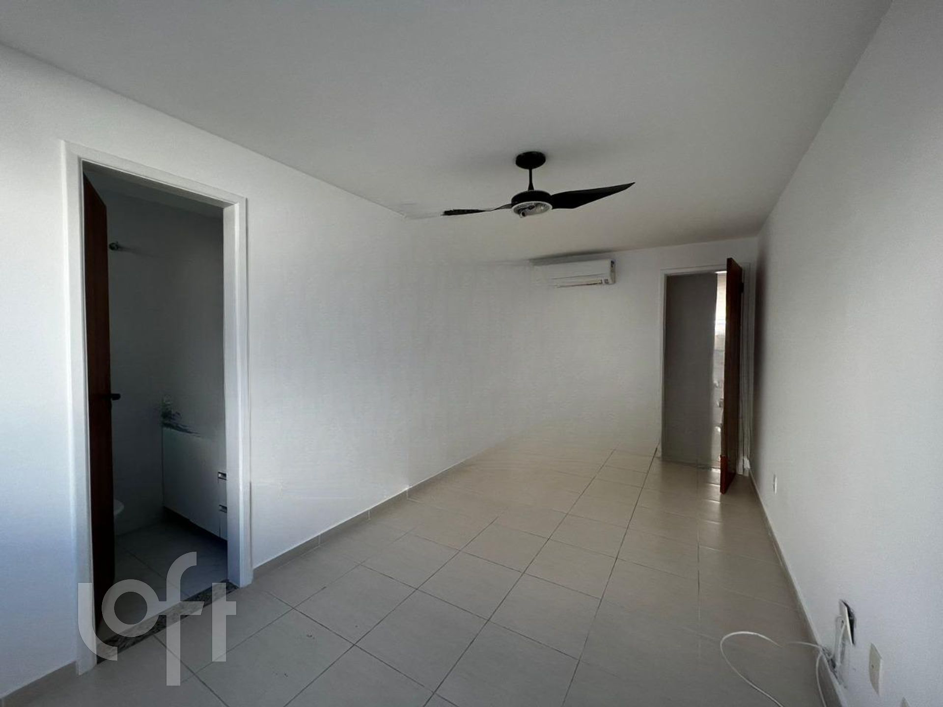 Apartamento à venda com 3 quartos, 200m² - Foto 18