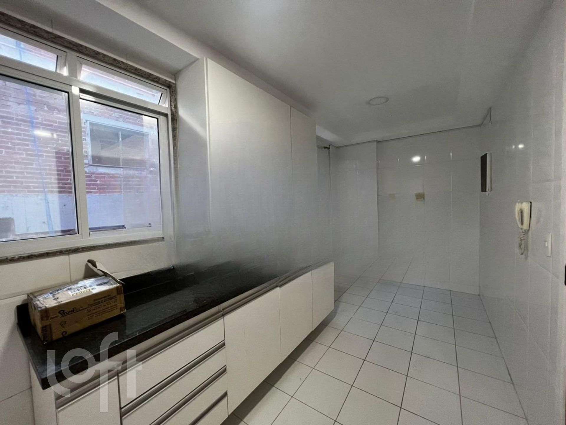 Apartamento à venda com 3 quartos, 200m² - Foto 10