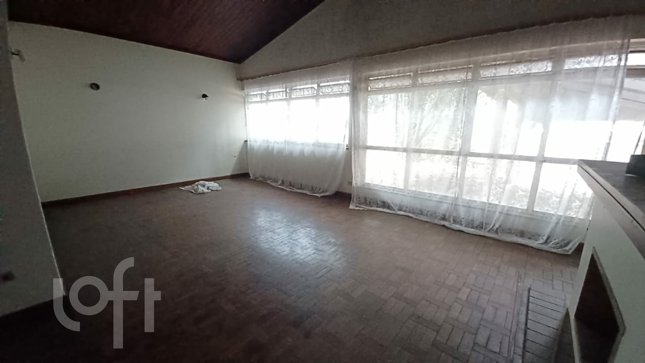 Casa à venda com 4 quartos, 398m² - Foto 4