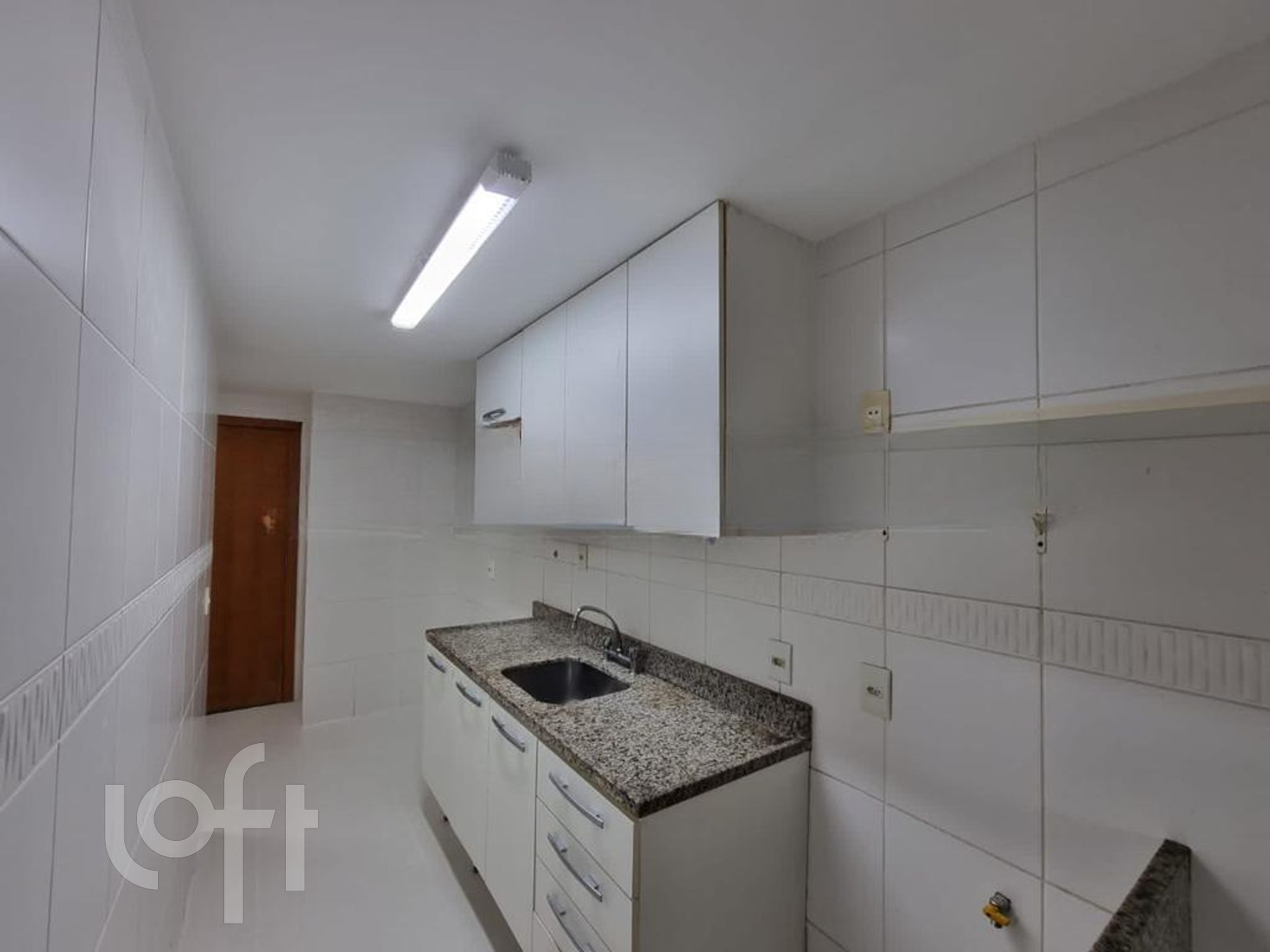 Apartamento à venda com 3 quartos, 110m² - Foto 7