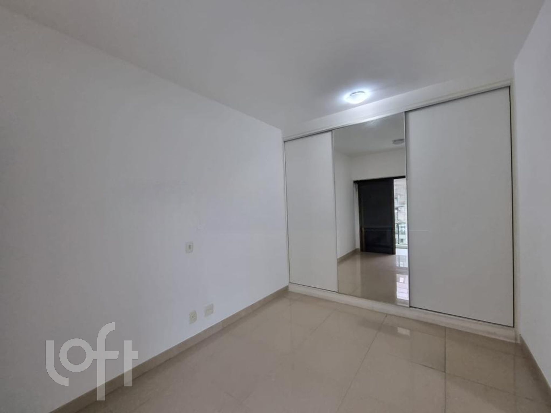 Apartamento à venda com 3 quartos, 110m² - Foto 15