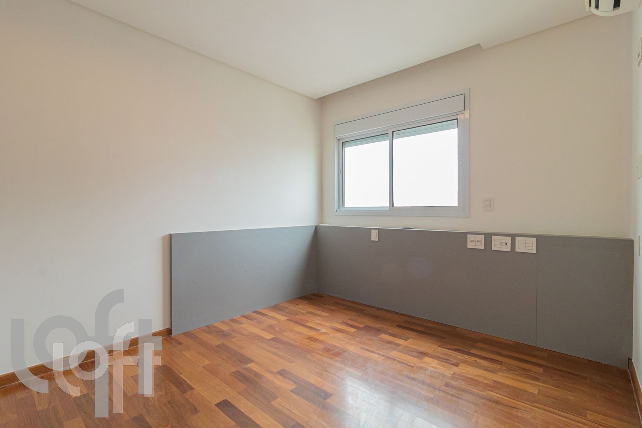 Apartamento à venda com 4 quartos, 205m² - Foto 6