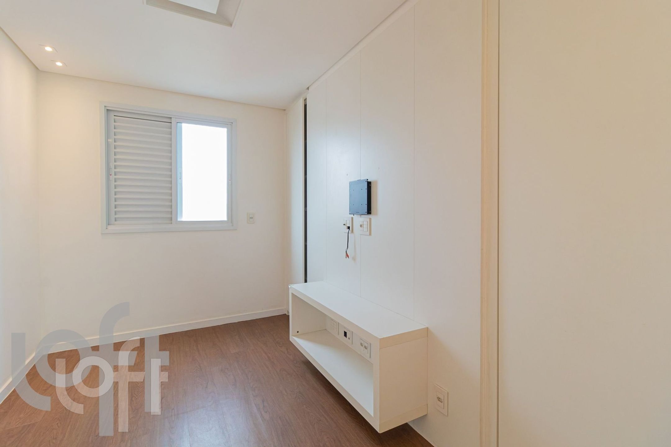 Apartamento à venda com 4 quartos, 205m² - Foto 15