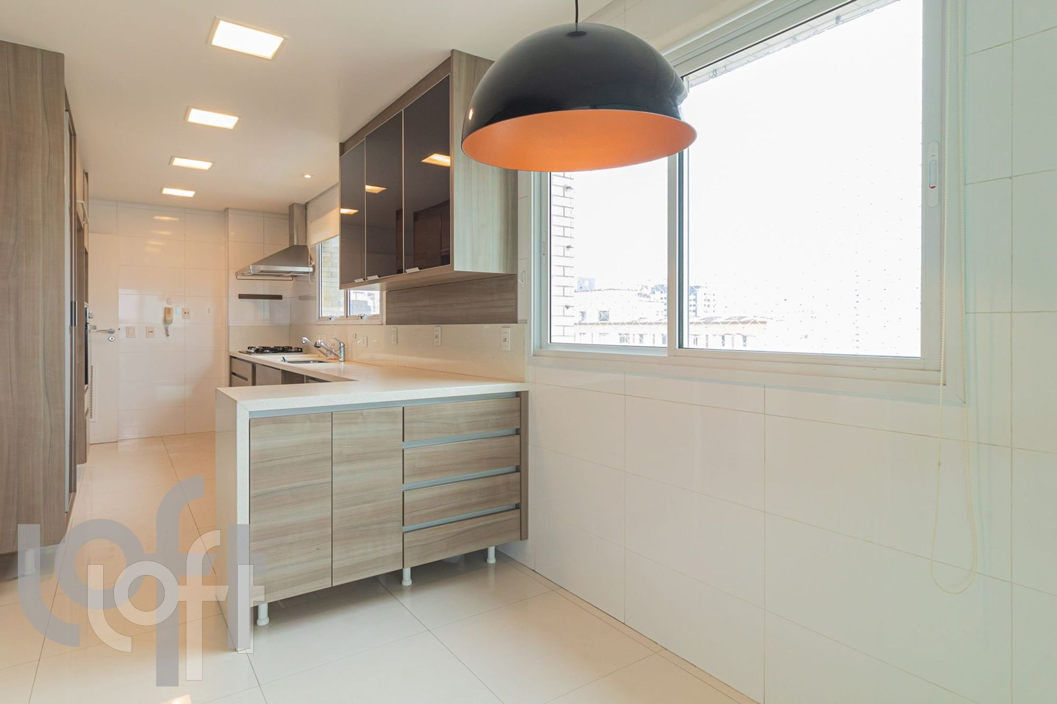 Apartamento à venda com 4 quartos, 205m² - Foto 20