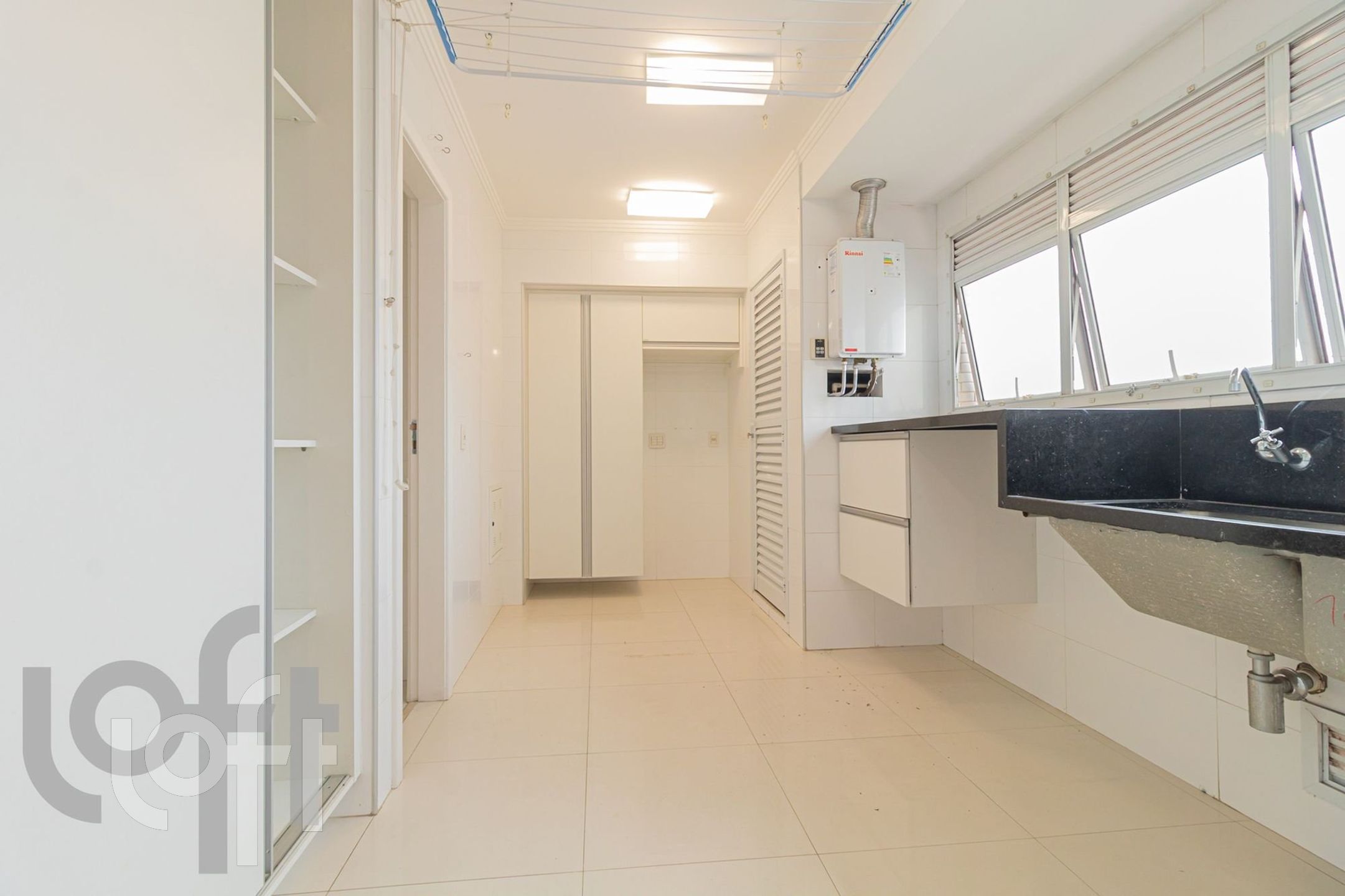 Apartamento à venda com 4 quartos, 205m² - Foto 16