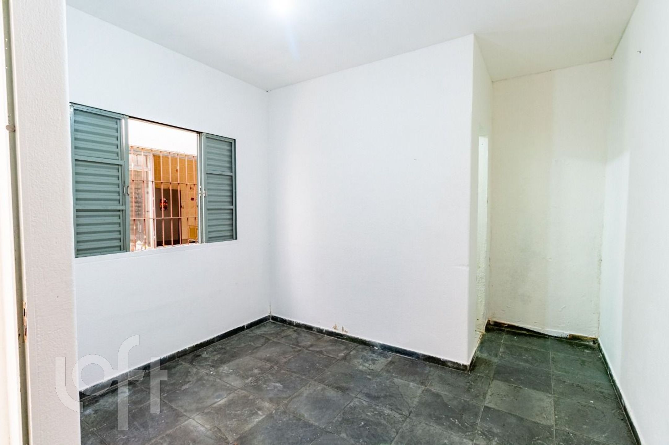 Casa à venda com 4 quartos, 140m² - Foto 13