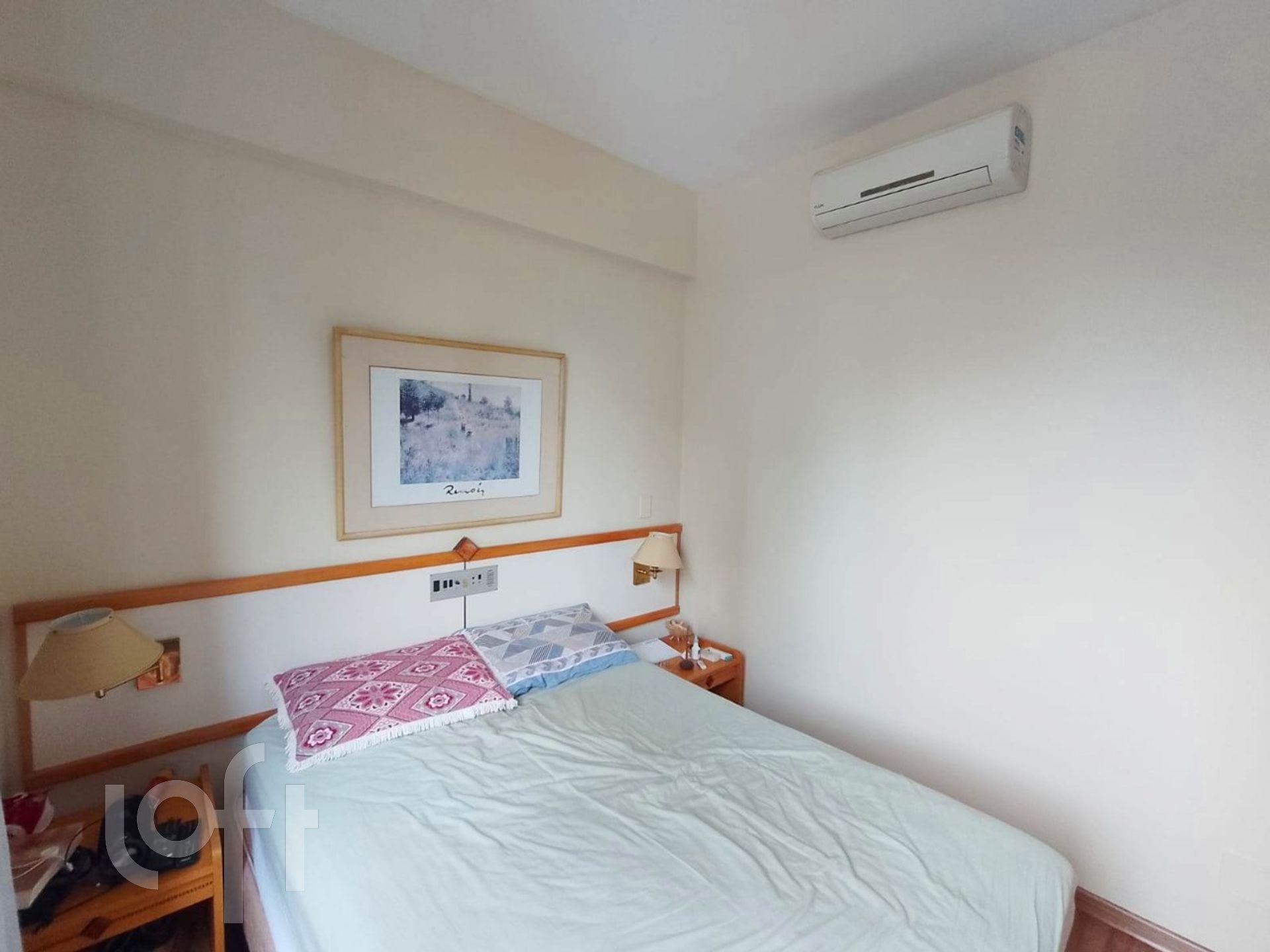 Apartamento à venda com 1 quarto, 50m² - Foto 2