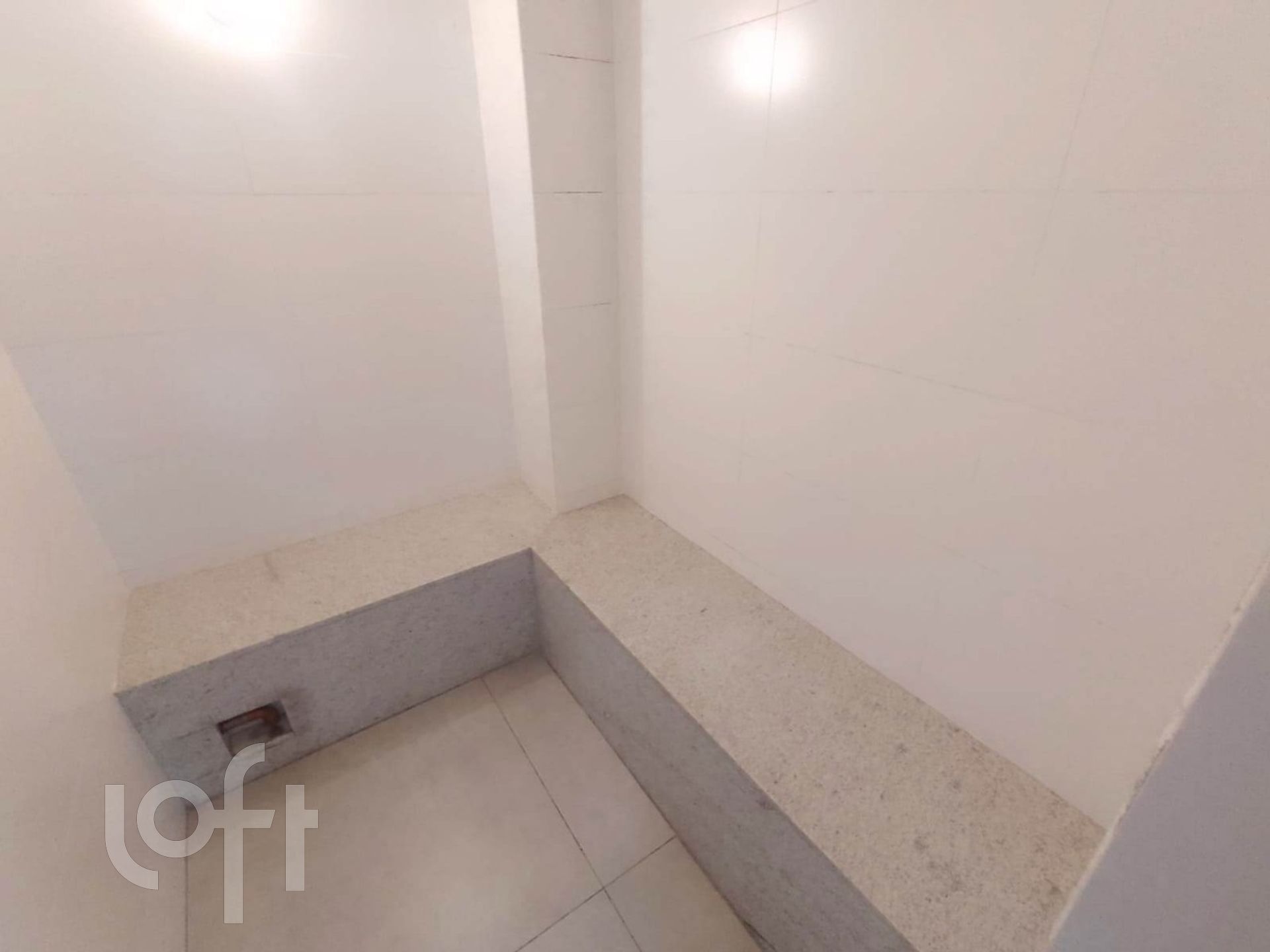 Apartamento à venda com 1 quarto, 50m² - Foto 13