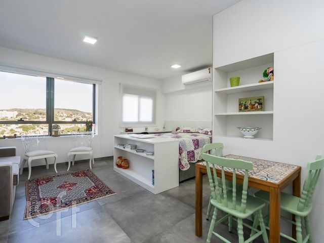 Apartamento com 37m², 1 dormitório, Chácara das Pedras em Porto Alegre