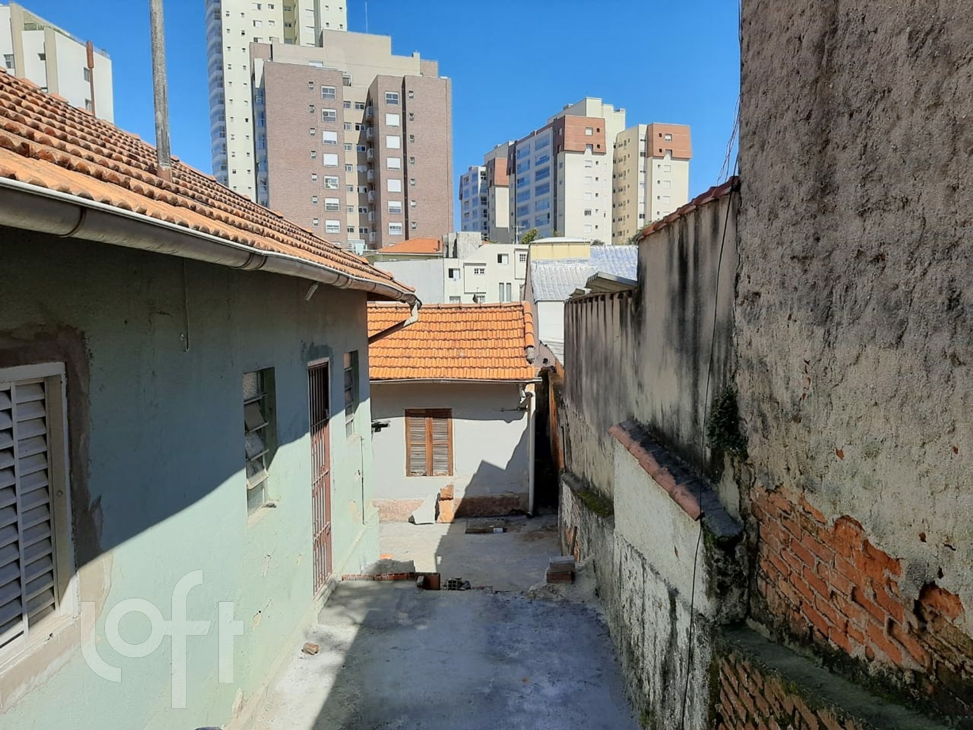 Casa à venda com 3 quartos, 172m² - Foto 2