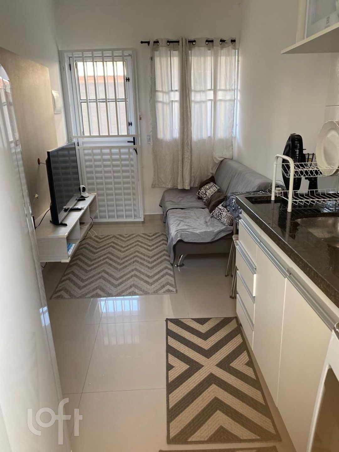 Apartamento à venda com 2 quartos, 40m² - Foto 1