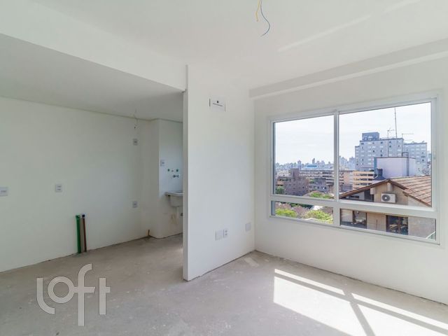Apartamento com 42m², 1 dormitório, 1 suíte, 1 vaga, Floresta em Porto Alegre
