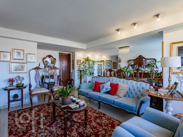 Apartamento com 130m², 3 dormitórios, 1 suíte, 1 vaga, Boa Vista em Porto Alegre