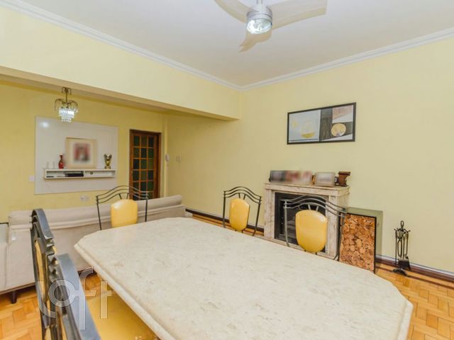 Apartamento com 120m², 3 dormitórios, 1 suíte, 1 vaga, Cidade Baixa em Porto Alegre