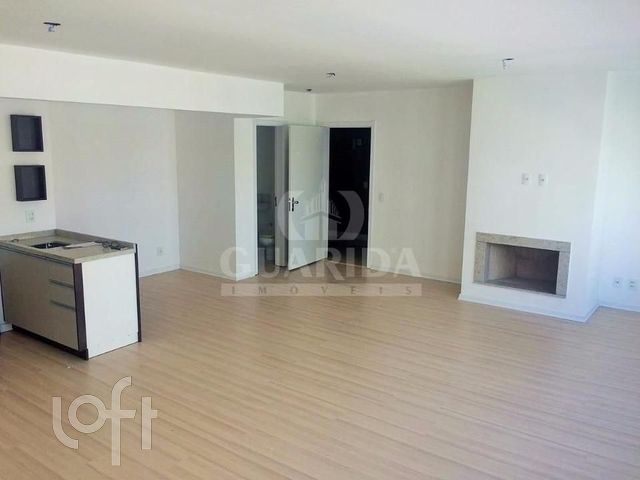 Apartamento com 159m², 4 dormitórios, 3 suítes, 3 vagas, Menino Deus em Porto Alegre