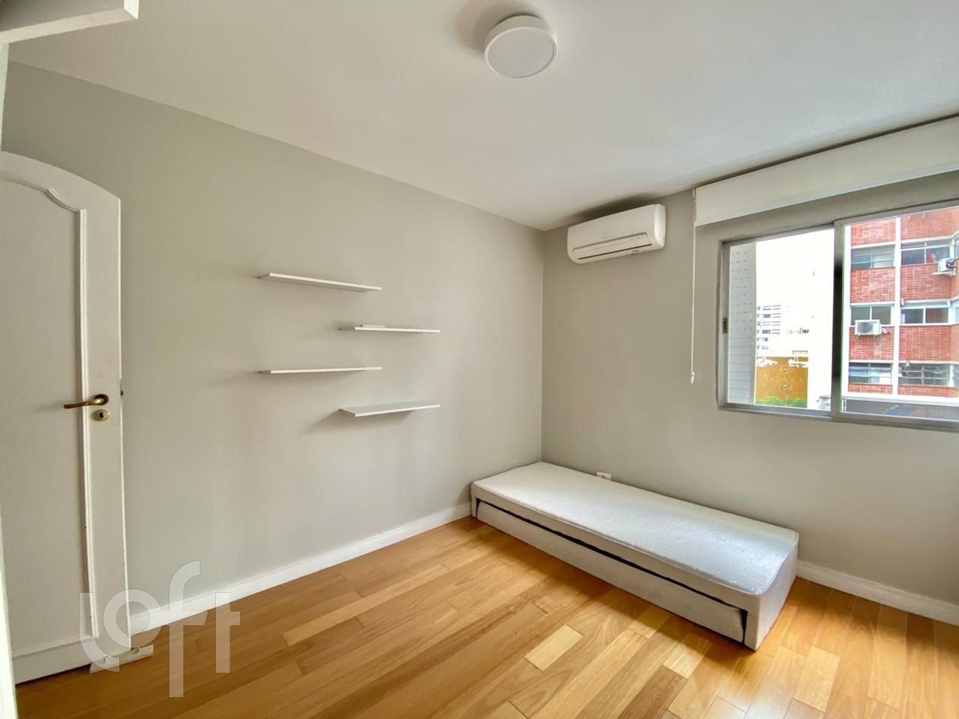 Apartamento à venda com 3 quartos, 170m² - Foto 14