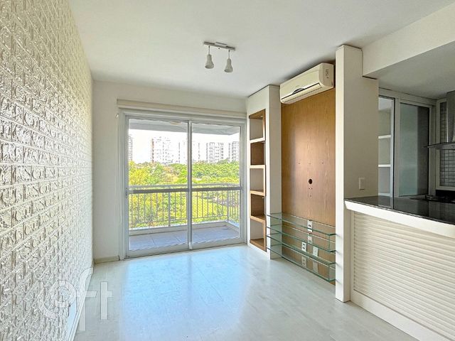 Apartamento com 65m², 2 dormitórios, 1 suíte, 2 vagas, Jardim Europa em Porto Alegre