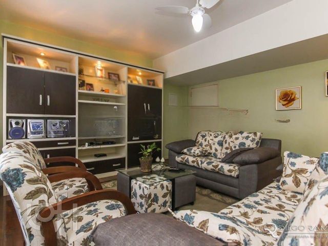 Apartamento com 129m², 3 dormitórios, 1 vaga, Farroupilha em Porto Alegre