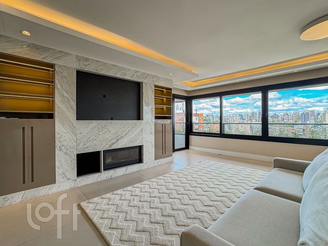 Apartamento com 164m², 3 dormitórios, 3 suítes, 3 vagas, Auxiliadora em Porto Alegre