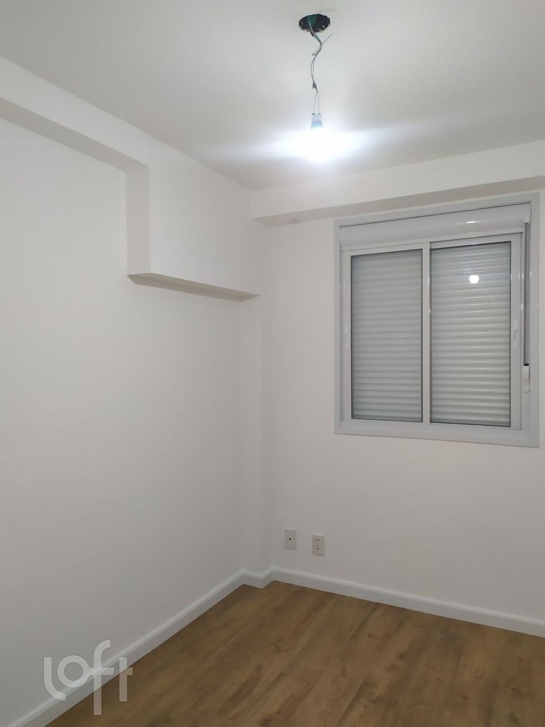 Apartamento à venda com 2 quartos, 67m² - Foto 2