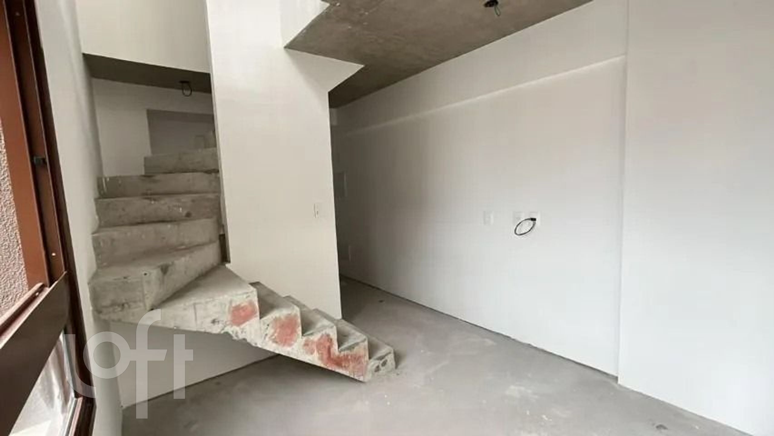 Apartamento à venda com 1 quarto, 39m² - Foto 2