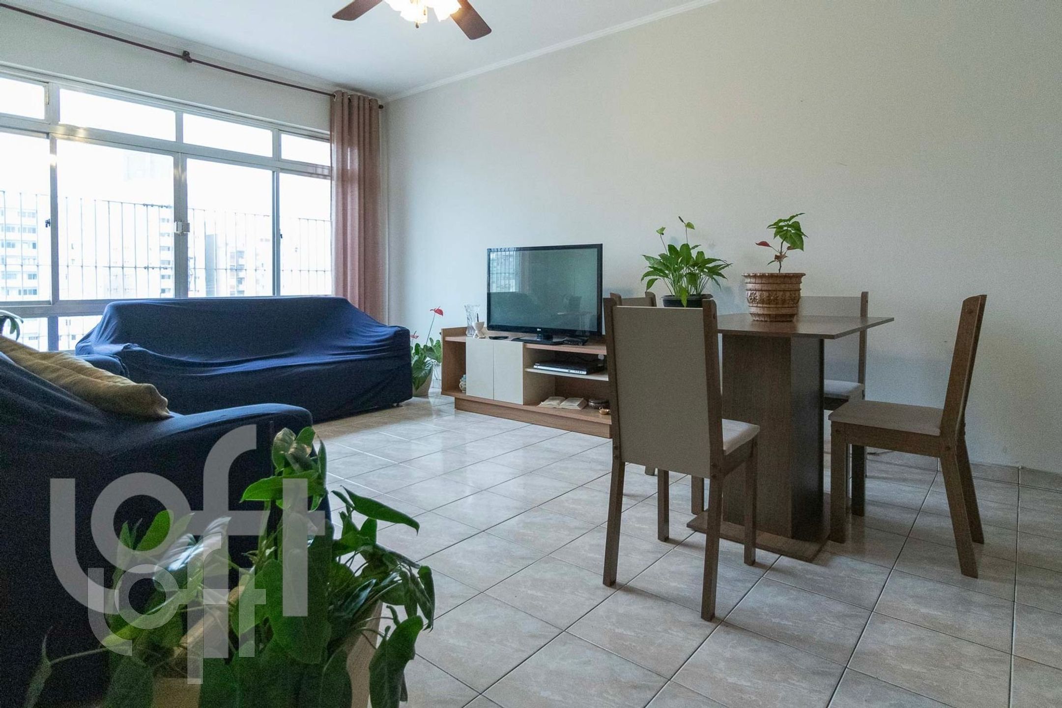 Apartamento à venda com 2 quartos, 85m² - Foto 1