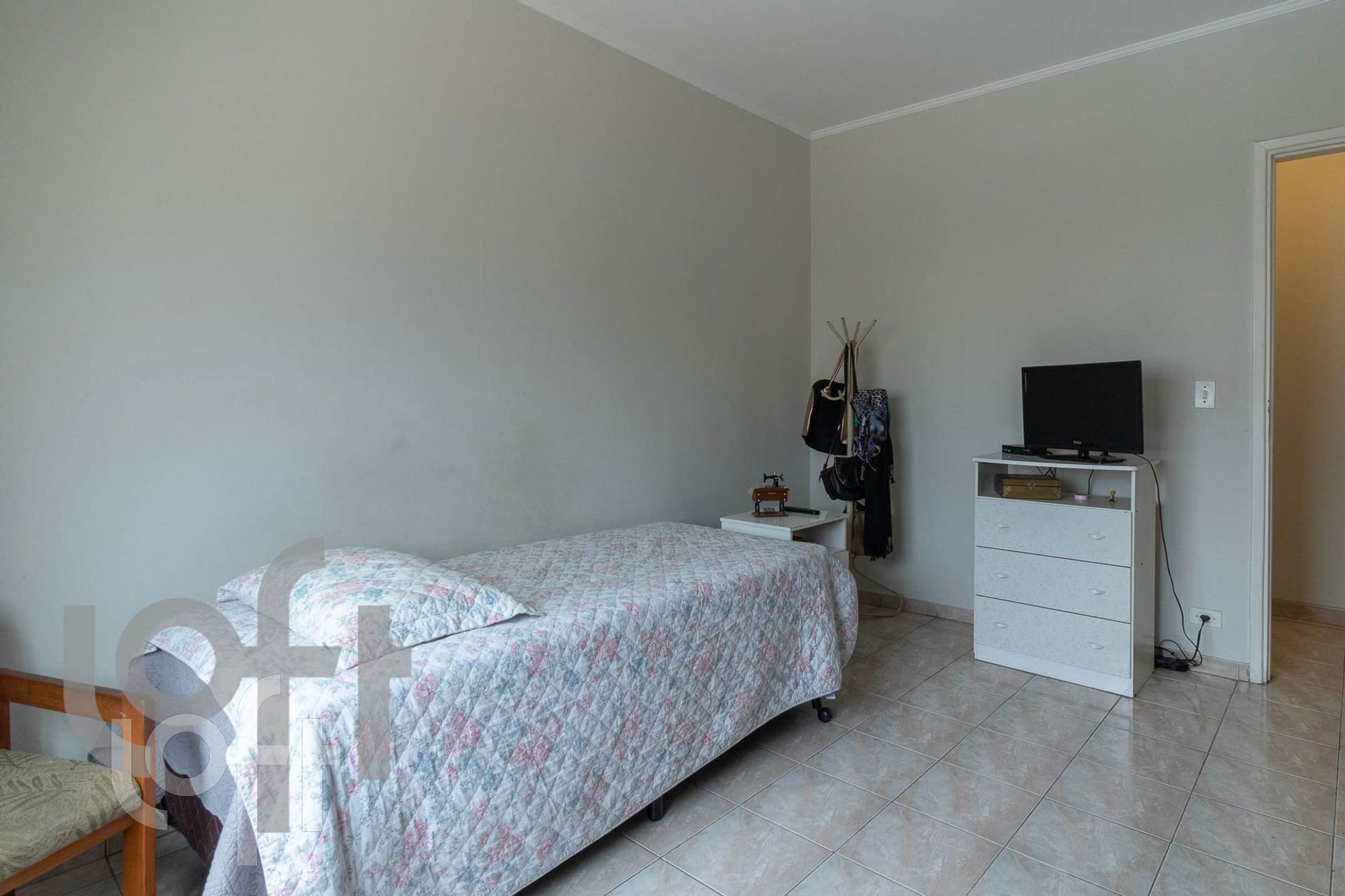 Apartamento à venda com 2 quartos, 85m² - Foto 37