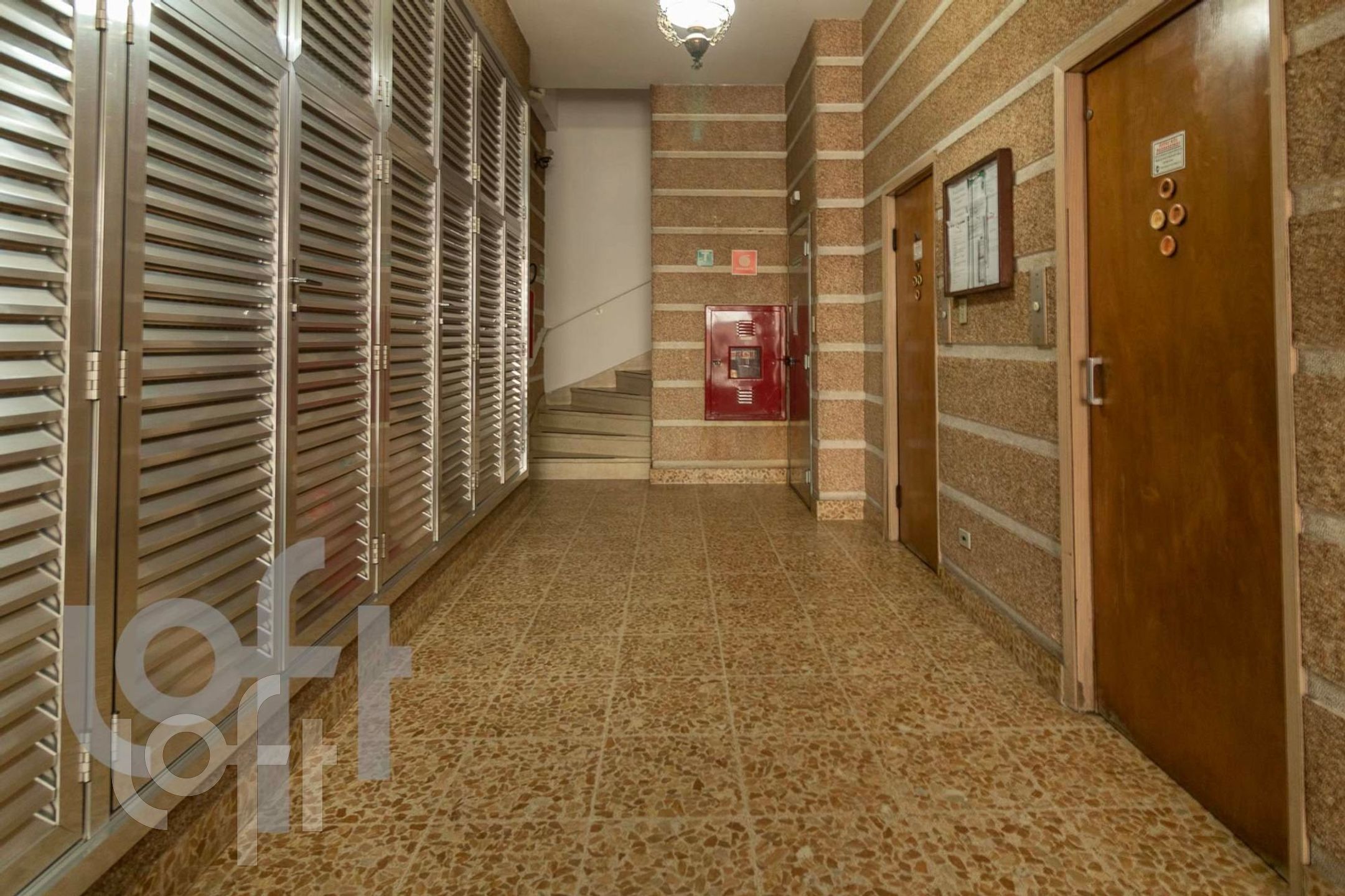 Apartamento à venda com 2 quartos, 85m² - Foto 9