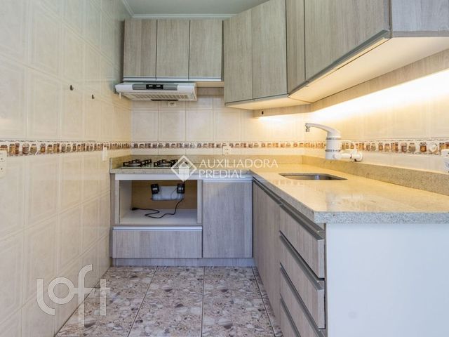 Apartamento com 85m², 2 dormitórios, 1 vaga, Higienópolis em Porto Alegre