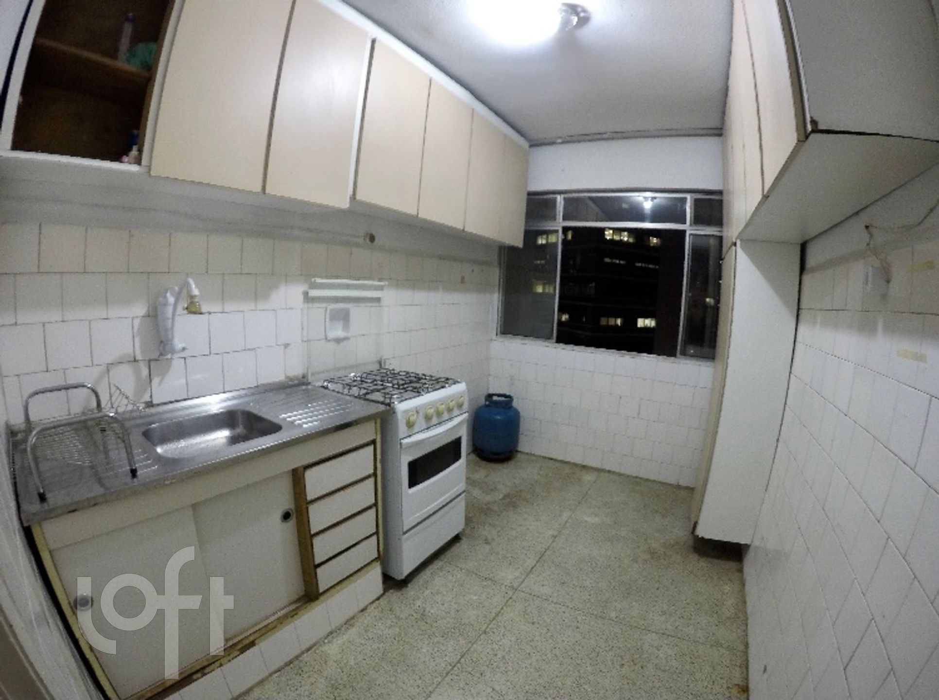 Apartamento à venda com 1 quarto, 33m² - Foto 18