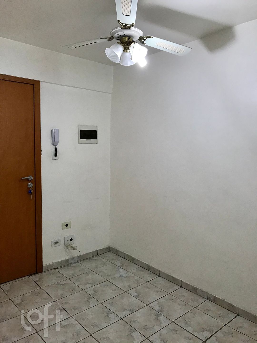 Apartamento à venda com 1 quarto, 33m² - Foto 11