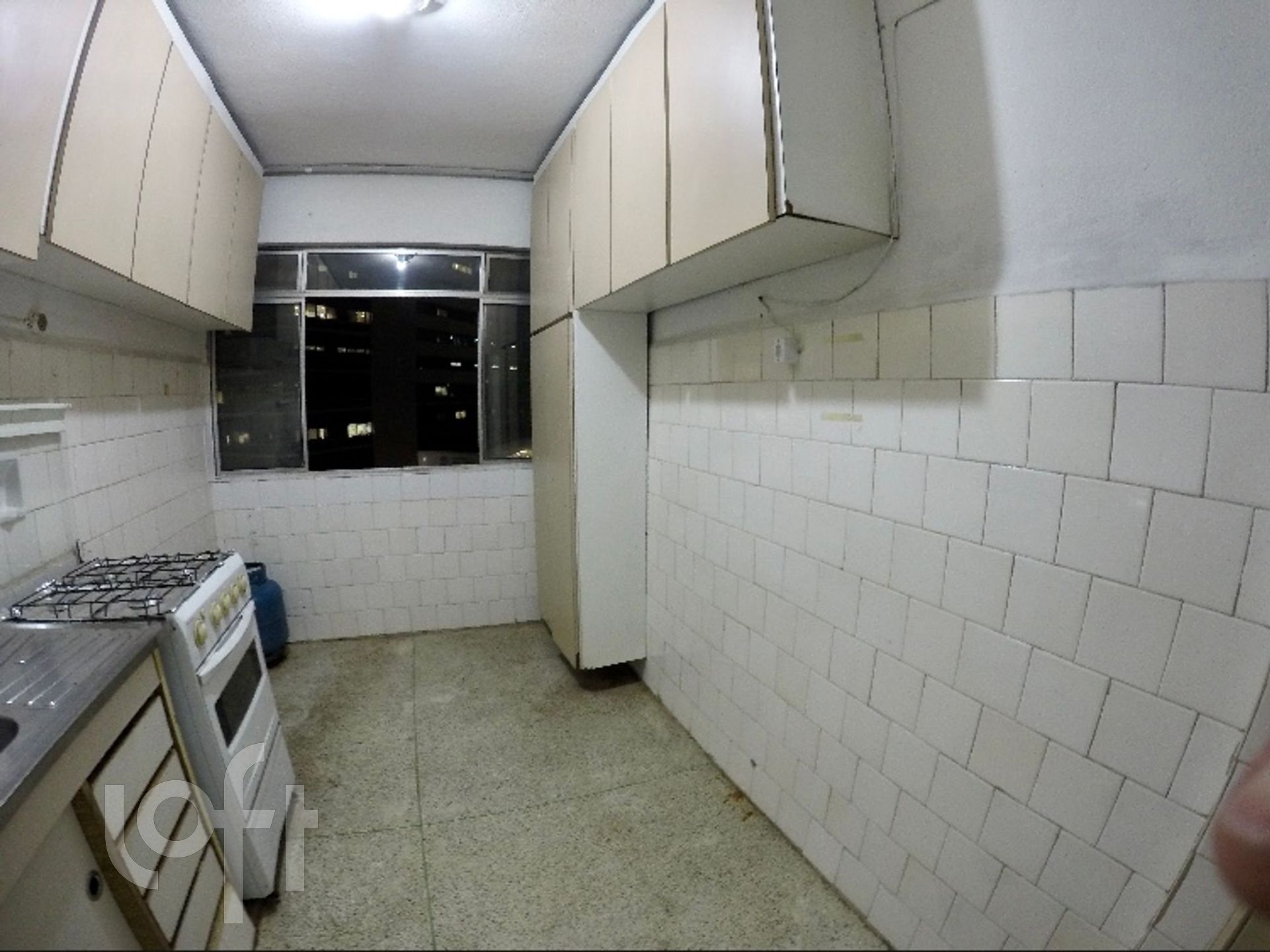 Apartamento à venda com 1 quarto, 33m² - Foto 17