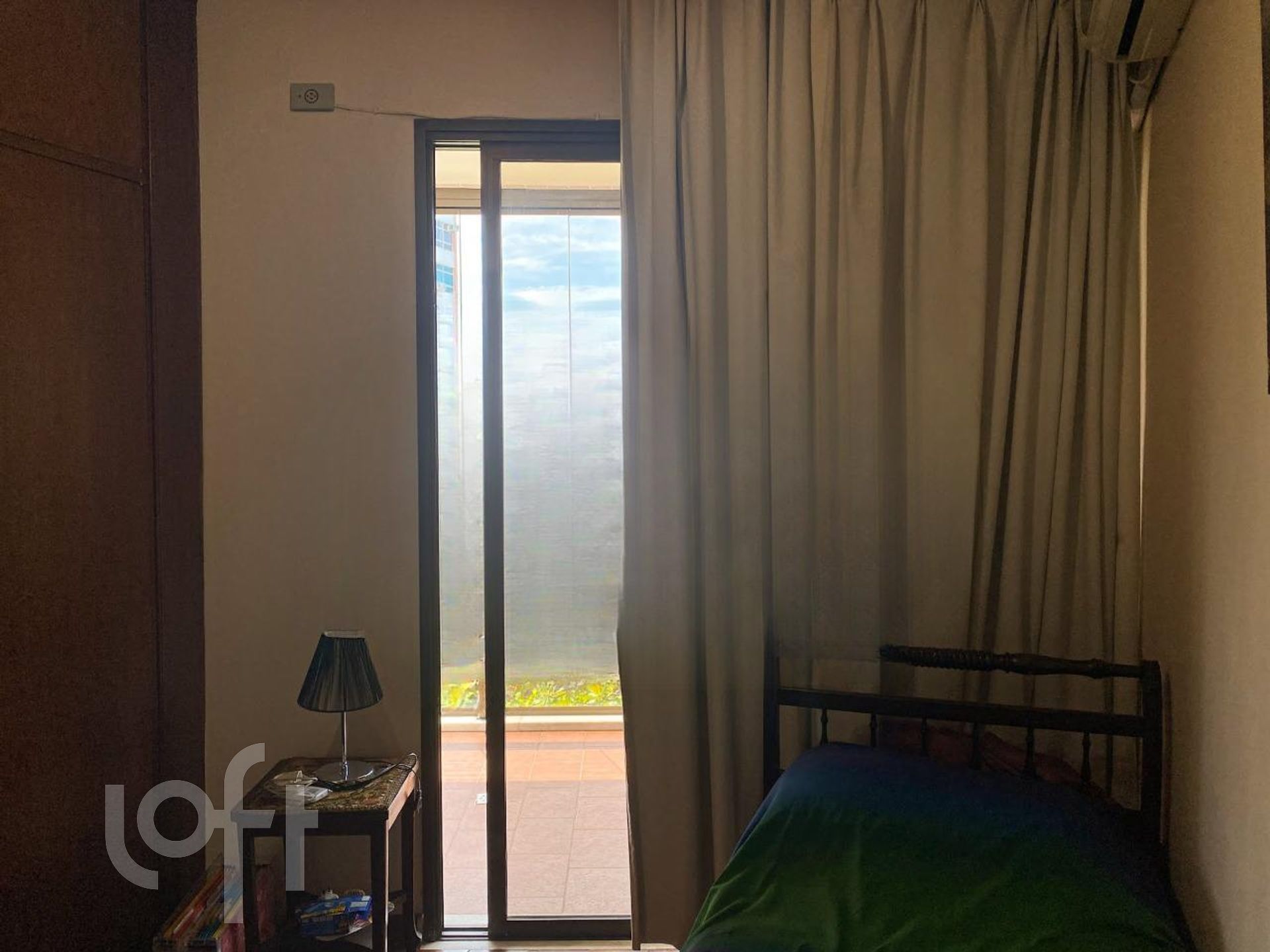 Apartamento à venda com 3 quartos, 228m² - Foto 8