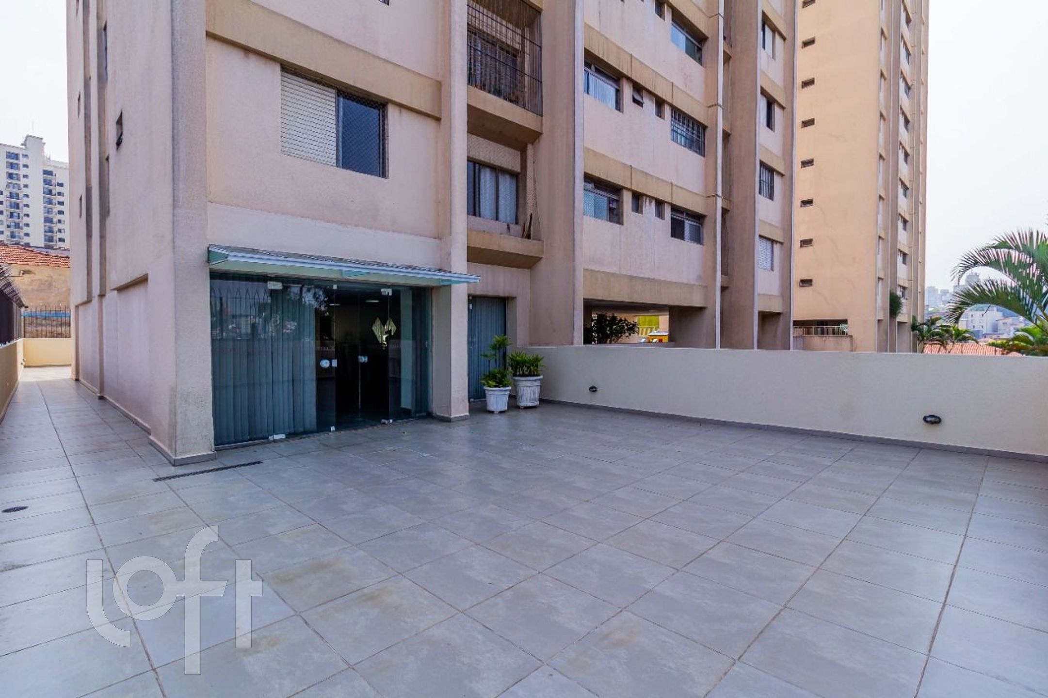 Apartamento à venda com 2 quartos, 65m² - Foto 45