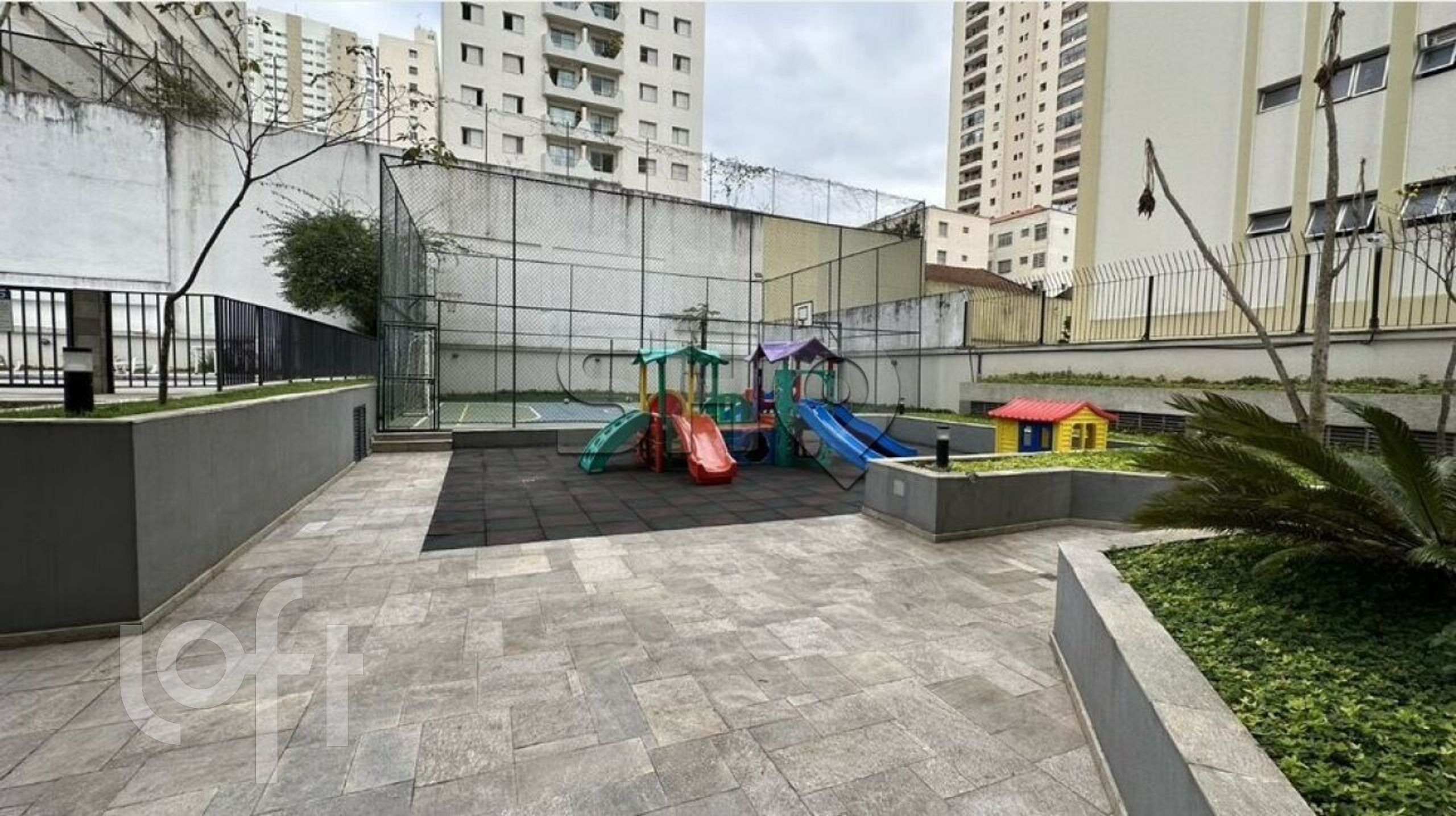 Apartamento à venda com 3 quartos, 200m² - Foto 46