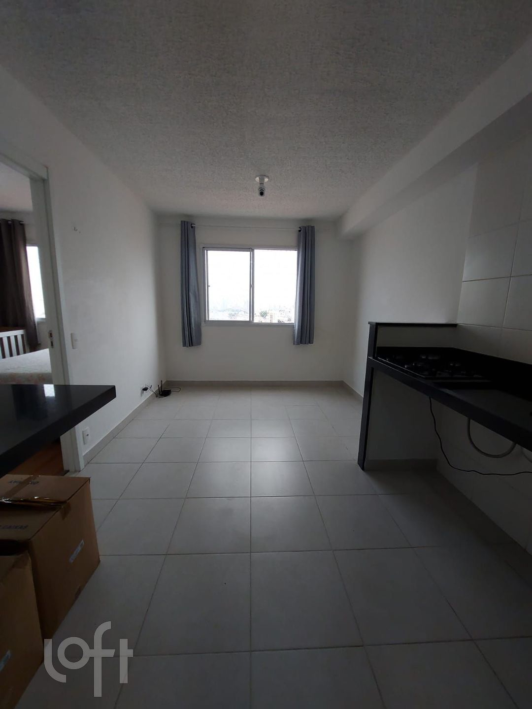 Apartamento à venda com 1 quarto, 29m² - Foto 2