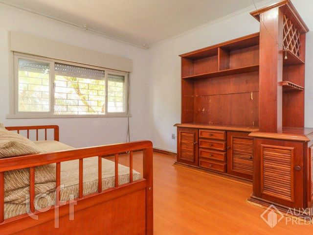 Apartamento com 87m², 3 dormitórios, 2 vagas, Santana em Porto Alegre
