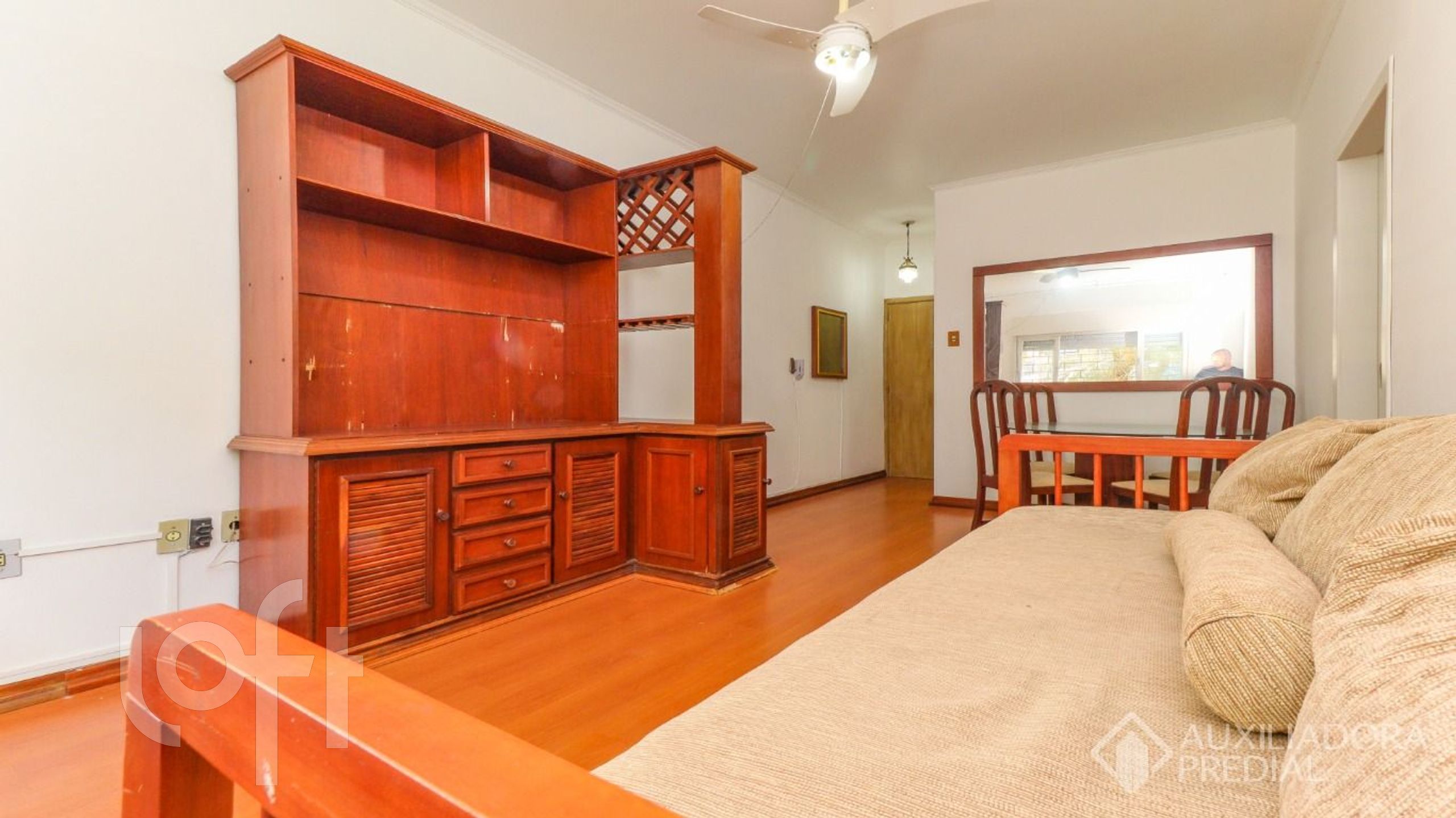 Apartamento com 87m², 3 dormitórios, 2 vagas, Santana em Porto Alegre