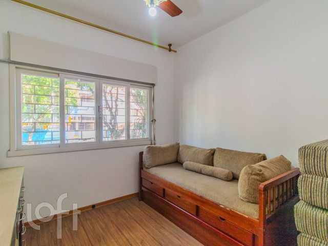 Apartamento com 87m², 3 dormitórios, 2 vagas, Santana em Porto Alegre