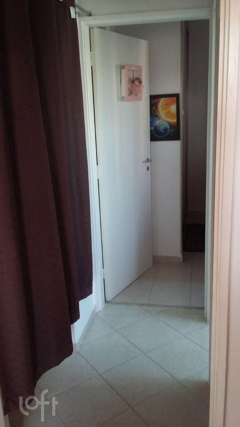 Apartamento à venda com 2 quartos, 55m² - Foto 11