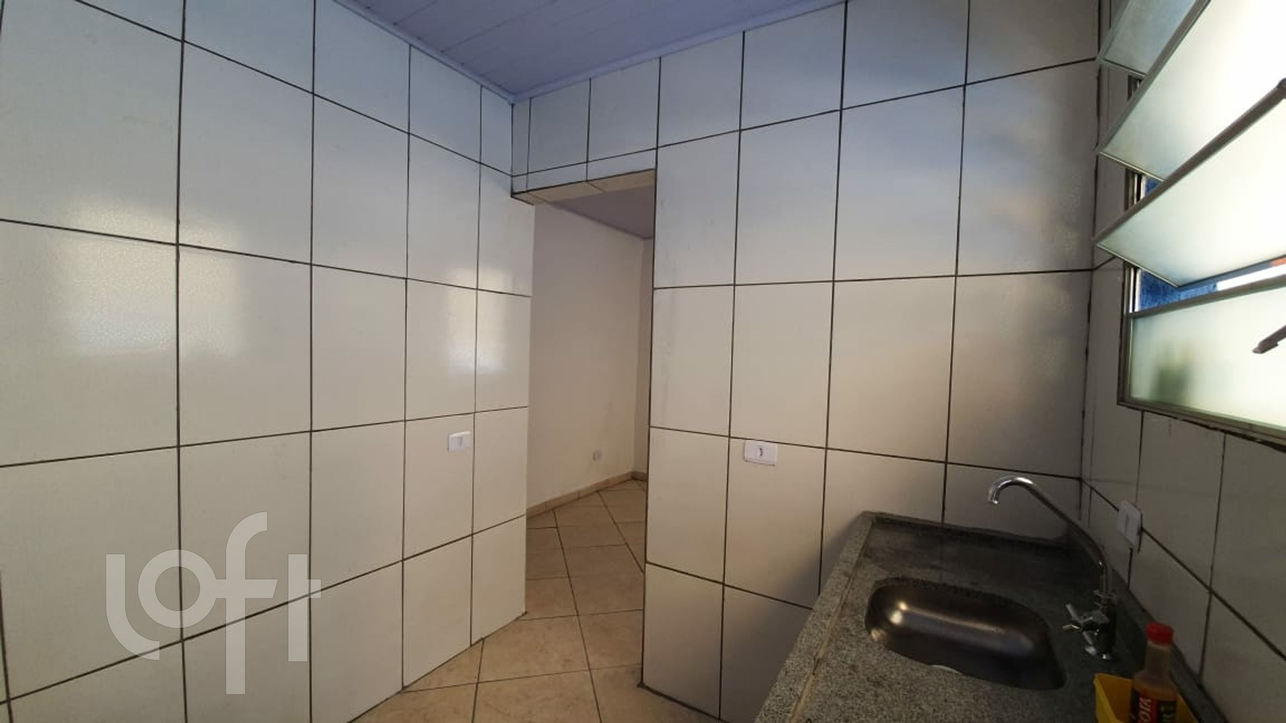 Casa à venda com 7 quartos, 400m² - Foto 4