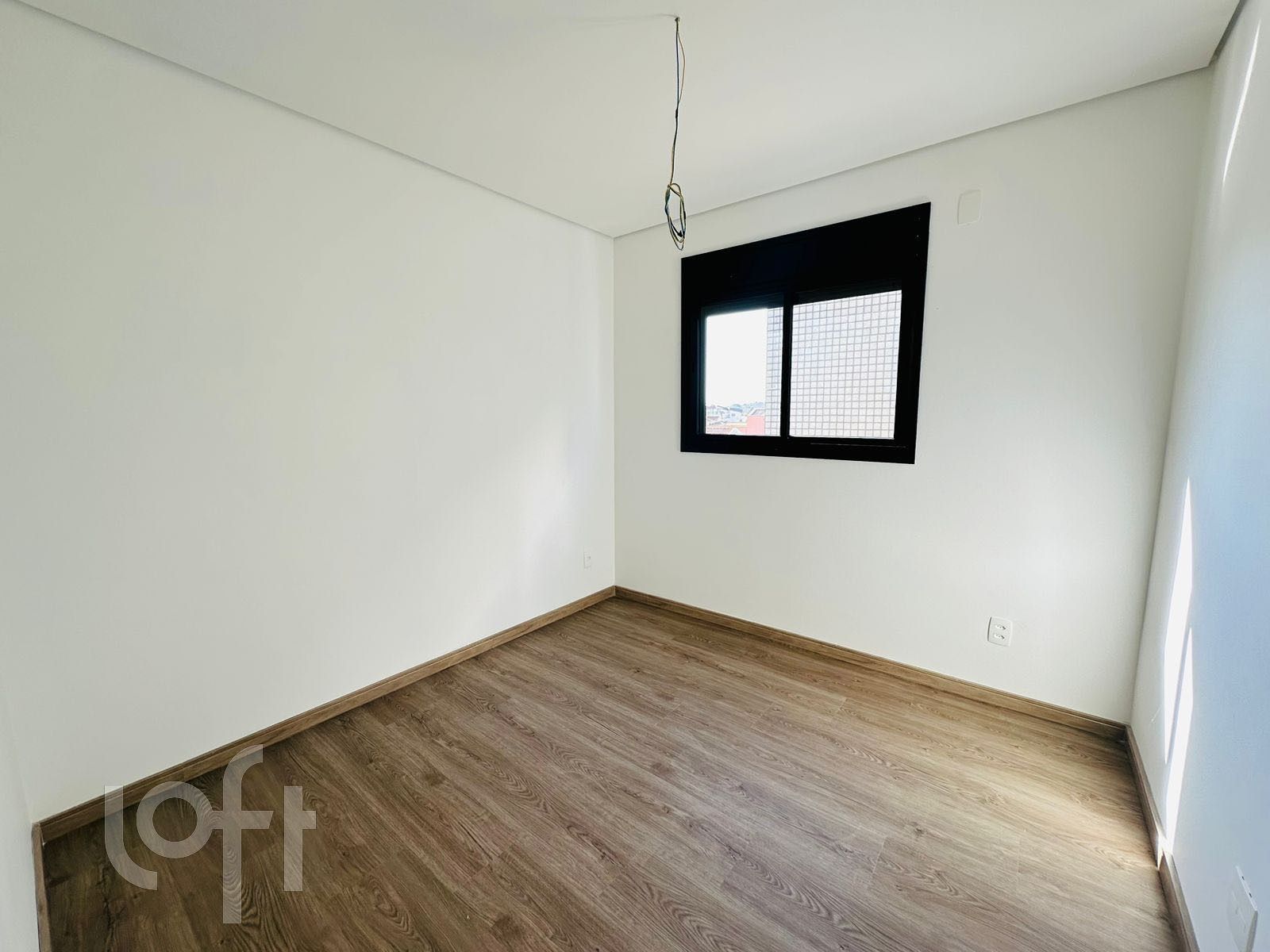 Apartamento à venda com 3 quartos, 84m² - Foto 7