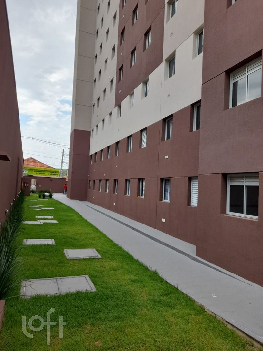 Apartamento à venda com 2 quartos, 38m² - Foto 2