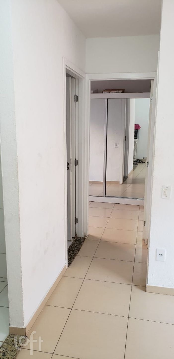 Apartamento à venda com 2 quartos, 40m² - Foto 6